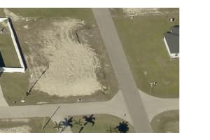 4321 32nd Terrace, Cape Coral, FL 33993 Sold 09/11/25