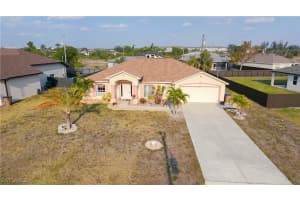 203 10th Place, Cape Coral, FL 33991 Sold 06/11/25