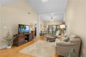 3370 10th St N 1308, Naples