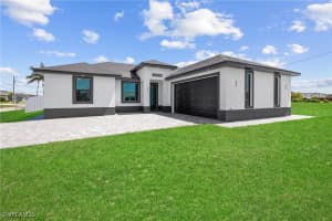 125 Chiquita Boulevard, Cape Coral, FL 33993 Sold 05/20/25