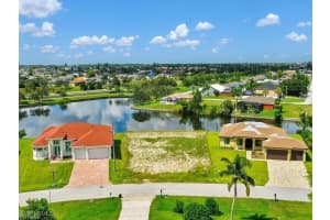 2328 5th Avenue, Cape Coral, FL 33991 Sold 10/17/25