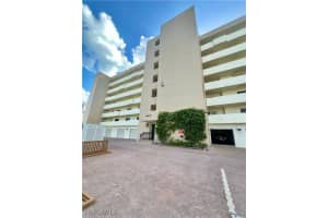 10475 Gulf Shore Drive, Naples, FL 34108 Sold 05/15/25