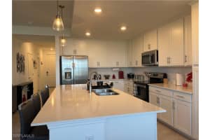 5749 Double Eagle Cir 4536, Ave Maria