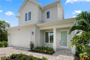 1136 Trail Terrace Dr, Naples