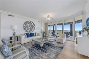 8960 Bay Colony Drive, Naples, FL 34108 Sold 05/14/25