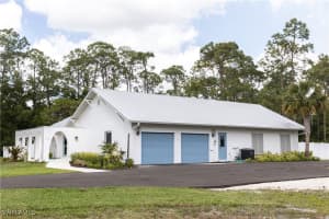 5588 Wendy Lane, Naples, FL 34112 - MLS#225034603