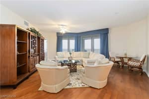 1001 Arbor Lake Dr 1207, Naples
