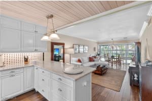 424 12th Avenue, Naples, FL 34102 Sold 08/12/25