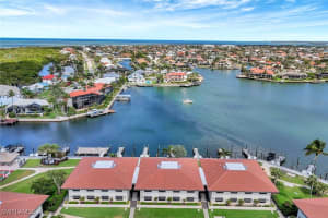 543 Seaview Court, Marco Island, FL 34145 - MLS#225034806