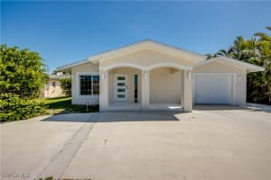 17731 Rebecca Avenue, Fort Myers Beach, FL 33931 Sold 07/02/25