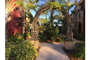 9126 Chula Vista Street, Naples, FL 34113 - MLS#225034823