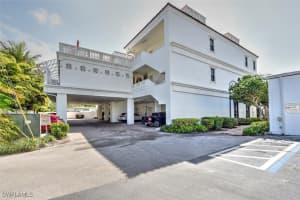555 5TH AVE S PH-1, Naples, FL 34102 - MLS#225034828