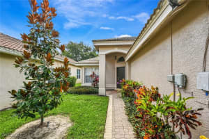 1346 Triandra Lane, Naples, FL 34119 - MLS#225034842