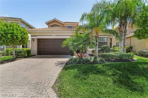 10079 Chesapeake Bay Dr, Fort Myers