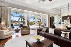 13390 Whispering Oaks Drive, Fort Myers, FL 33905 - MLS#225034900