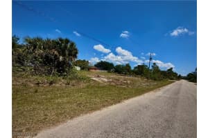 1233 Songbird Street, Fort Myers, FL 33913 Sold 08/18/25