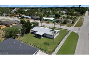 36 Castlebar Circle, Fort Myers, FL 33905 Sold 05/20/25
