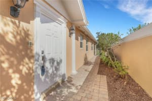 7933 Umberto Court, Naples, FL 34114 - MLS#225034930