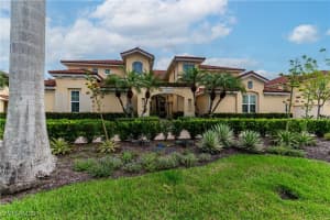 1286 Rialto Way 9-202, Naples