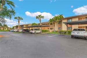 17425 Birchwood Ln 5, Fort Myers
