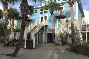11687 Keewaydin, Naples, FL 34113 - MLS#225034984