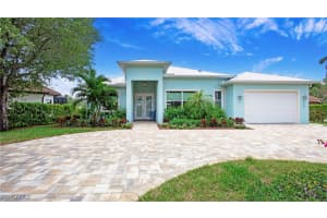 162 Windward Cay, Naples