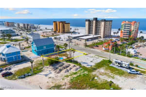523 Estero Boulevard, Fort Myers Beach, FL 33931 - MLS#225035001