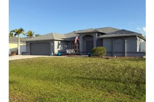 408 19th Lane, Cape Coral, FL 33990 - MLS#225035006