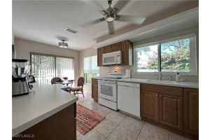 829 Reef Point Circle, Naples, FL 34108 - MLS#225035028