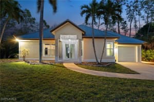 5660 English Oaks Lane, Naples, FL 34119 - MLS#225035061