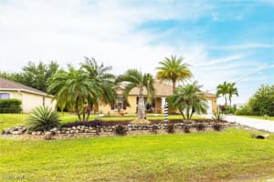 2428 Nw 9th St, Cape Coral