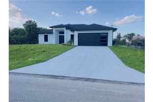 856 Jaguar Blvd, Lehigh Acres