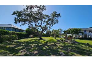 872 Swan Drive, Marco Island, FL 34145 Sold 04/11/25