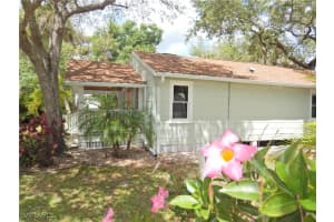 215 Granada Boulevard, Fort Myers, FL 33905 - MLS#225035426