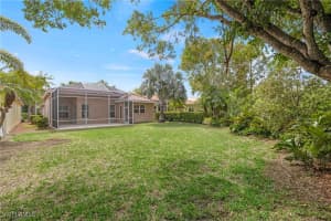 14516 Sterling Oaks Dr, Naples