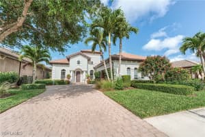 7699 Cottesmore Dr, Naples