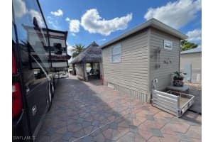 10336 Fire Flag Trail, Fort Myers, FL 33905 - MLS#225035552