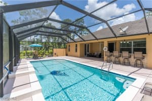 2960 10th Ave Ne, Naples
