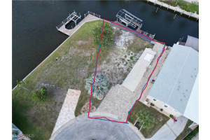 11431 Cypress Lane, Fort Myers Beach, FL 33931 - MLS#225035636