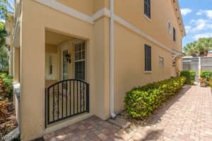 28697 Alessandria Circle, Bonita Springs, FL 34135 - MLS#225035647