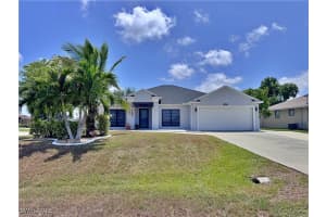 414 6th Terrace, Cape Coral, FL 33990 Sold 05/30/25