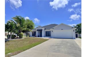 414 6th Terrace, Cape Coral, FL 33990 Sold 05/30/25