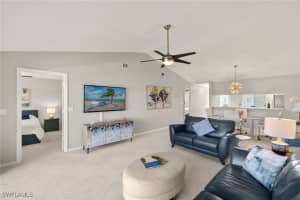 6945 Dennis Cir I302, Naples