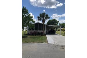 814 Yacht Club Way, Moore Haven, FL 33471 Sold 07/02/25