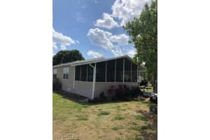 814 Yacht Club Way, Moore Haven, FL 33471 Sold 07/02/25