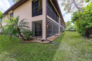 232 Pebble Beach Cir E104, Naples