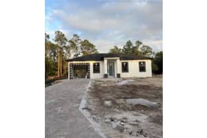 4703 Elva Avenue, Lehigh Acres, FL 33976 - MLS#225035823