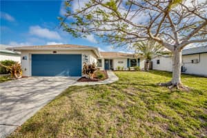 9758 Deerfoot Dr, Fort Myers