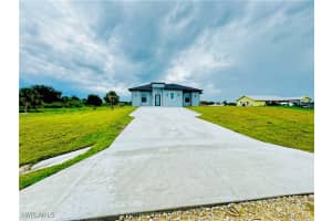 7942 13th Place, Labelle, FL 33935 Sold 07/09/25