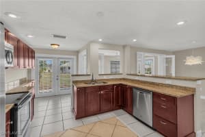112 Blue Ridge Dr 55, Naples